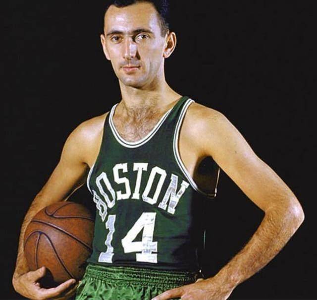 从更广泛的 从更广泛的